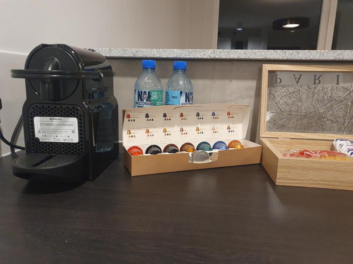 Apartament Wsrod 1000Cy Swiatel - Z Parkingiem W Hali Garazowej- Duzy Balkon Z Lezakami - Piekny Widok Noca Na Panorame Tysiaclecia Katowice Exterior foto