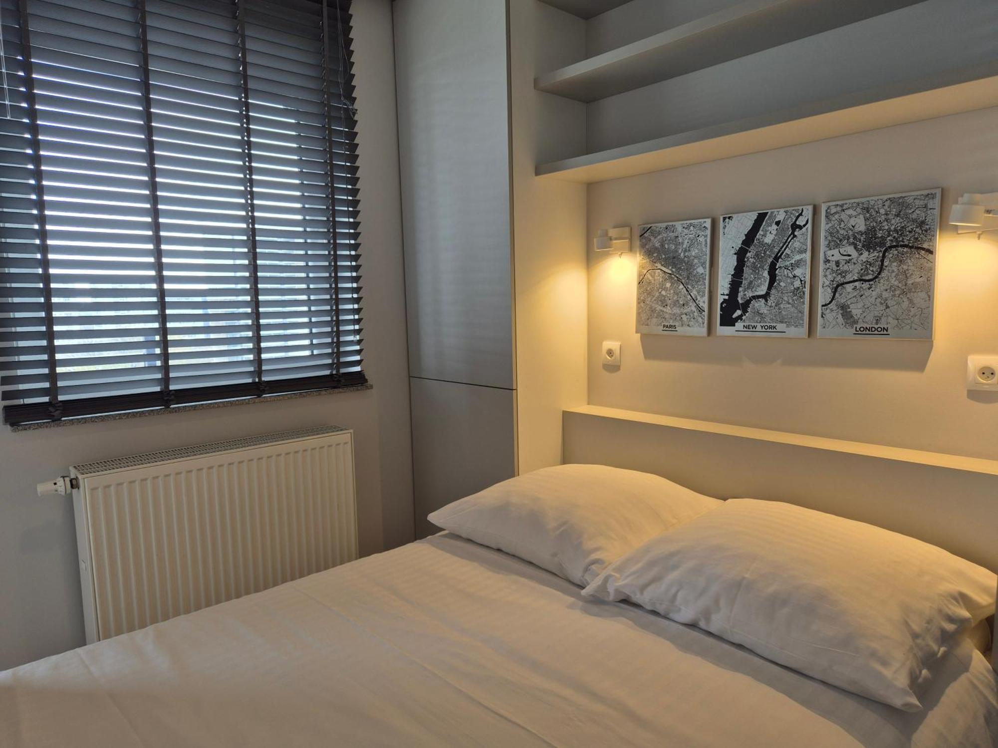 Apartament Wsrod 1000Cy Swiatel - Z Parkingiem W Hali Garazowej- Duzy Balkon Z Lezakami - Piekny Widok Noca Na Panorame Tysiaclecia Katowice Exterior foto